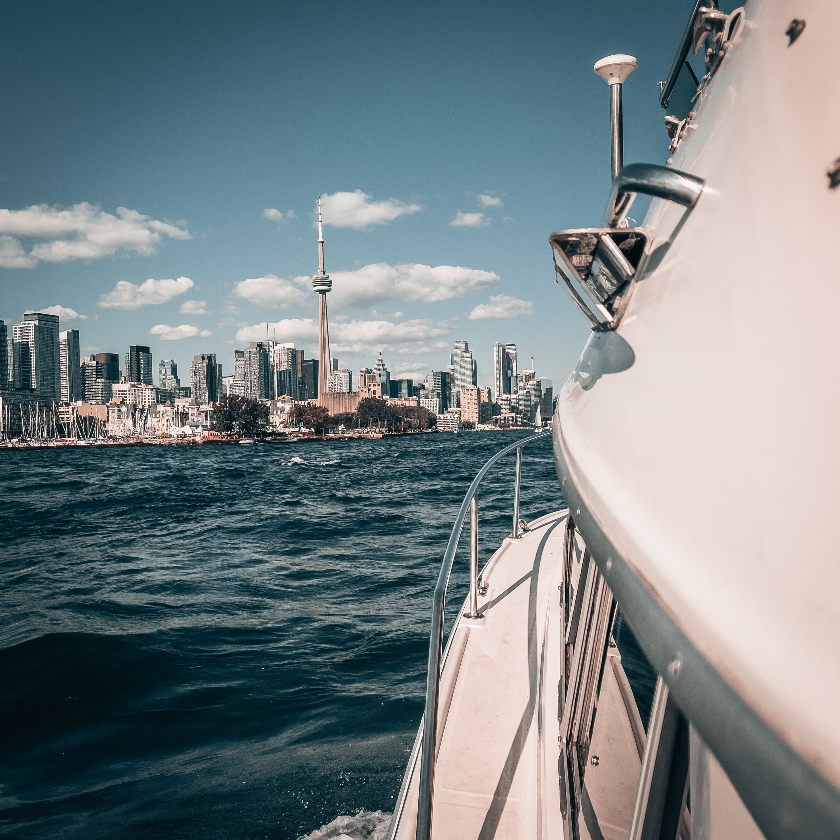 Boating and waterways in Ontario, Canada